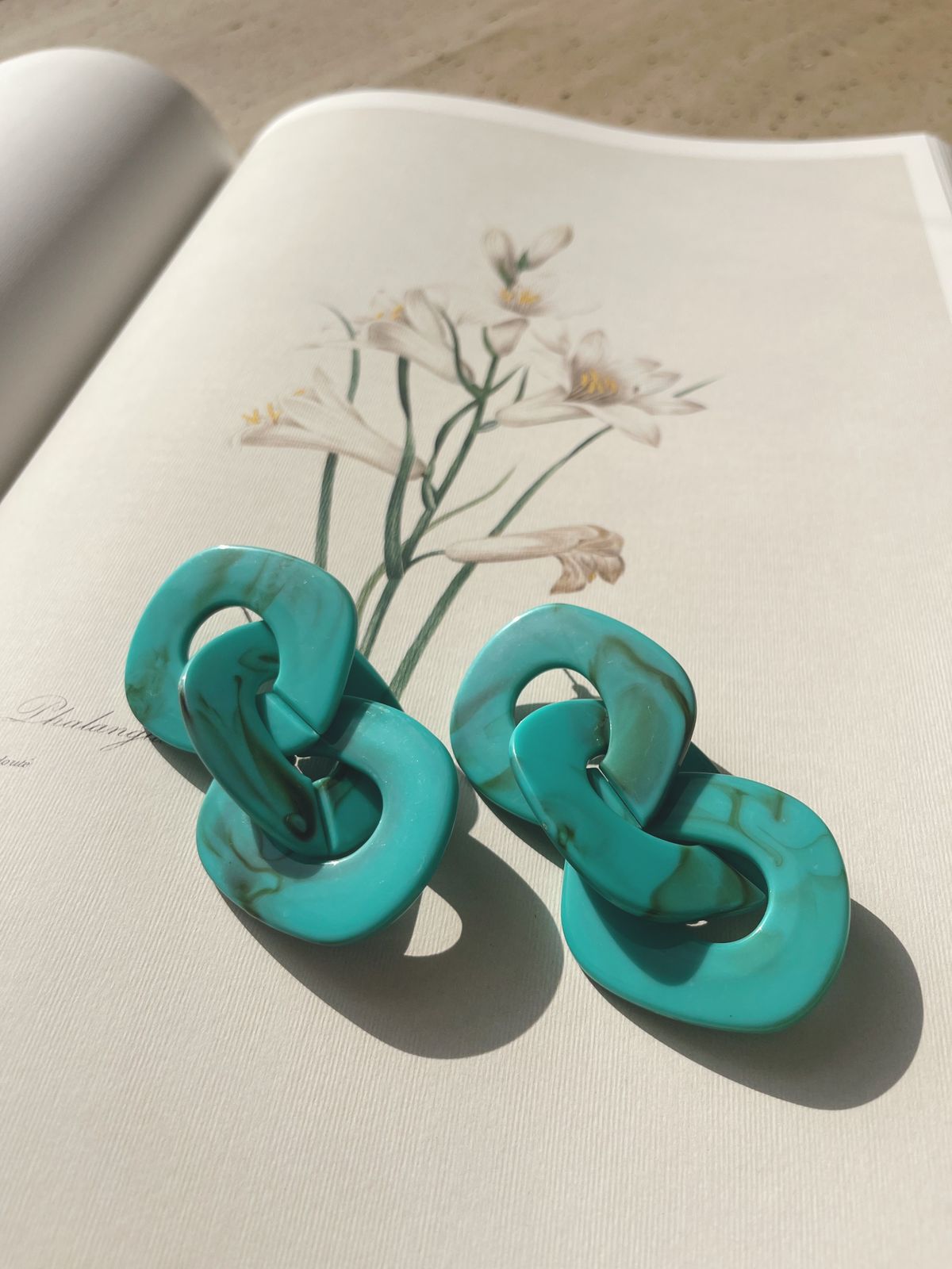 AQUA JAZMIN EARRINGS